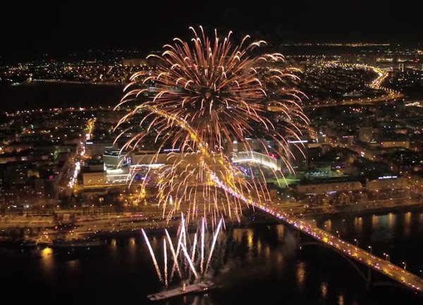 Фейерверк 9 мая 2017 в Красноярске